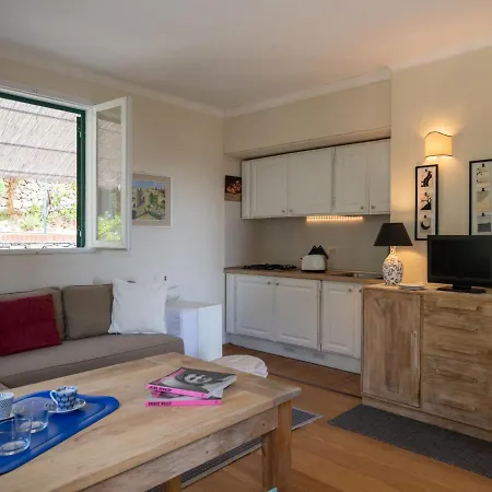 아파트 Il Nido Di Ventimiglia - Vma288 By Interhome *